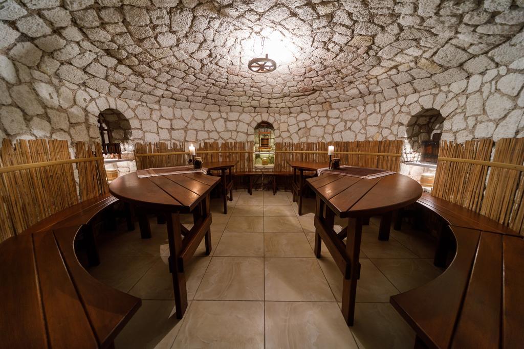 Tokaj Zlata Putna - Restaurant & Pension Vinicky Exteriör bild
