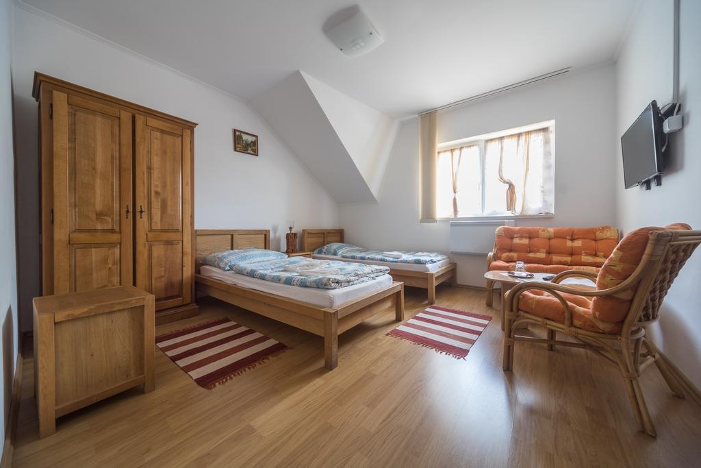 Tokaj Zlata Putna - Restaurant & Pension Vinicky Exteriör bild