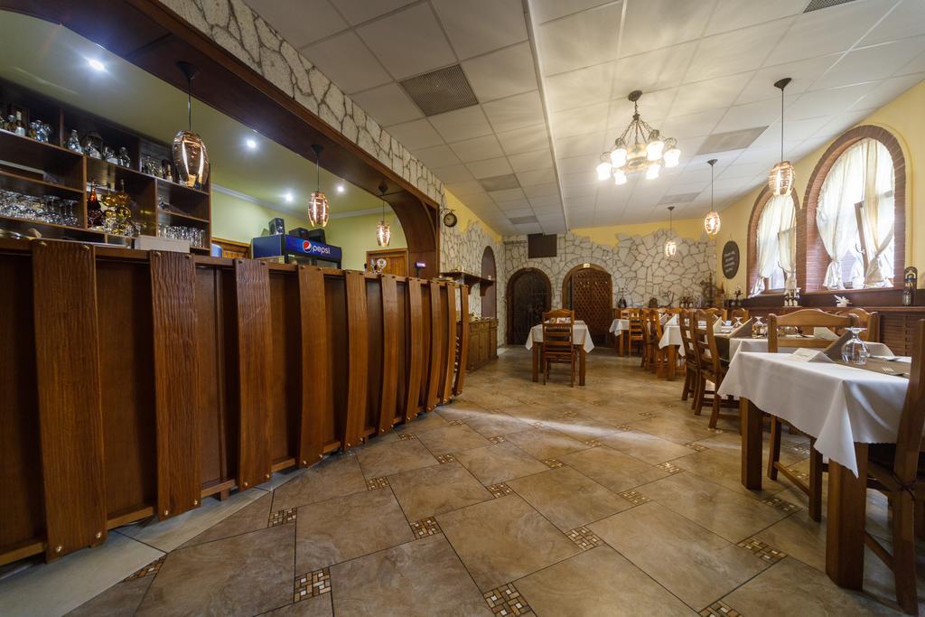 Tokaj Zlata Putna - Restaurant & Pension Vinicky Exteriör bild