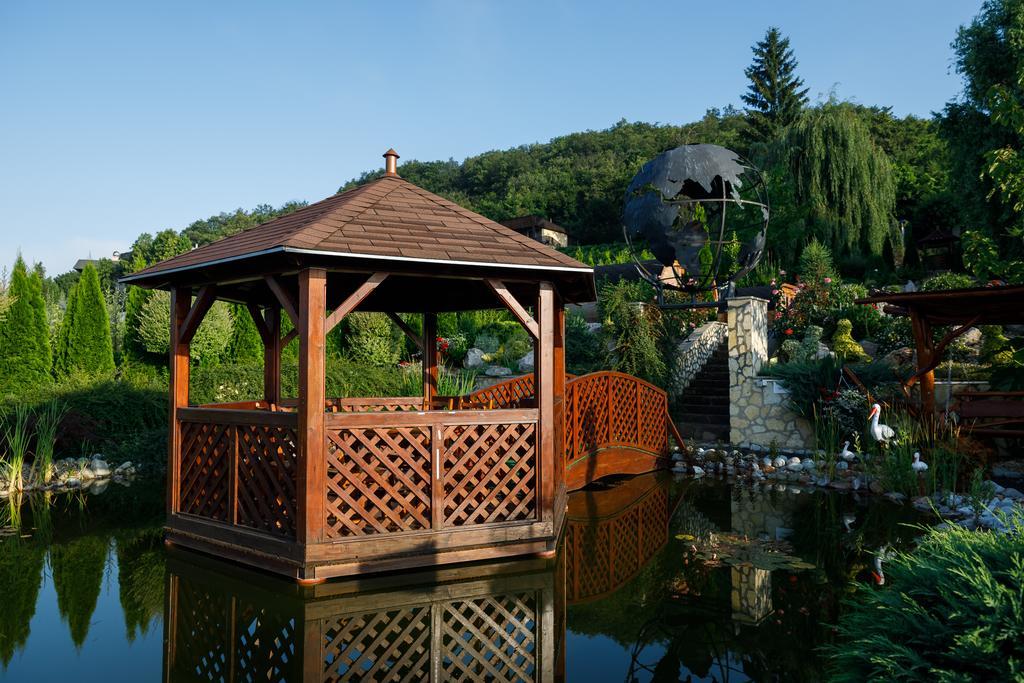 Tokaj Zlata Putna - Restaurant & Pension Vinicky Exteriör bild